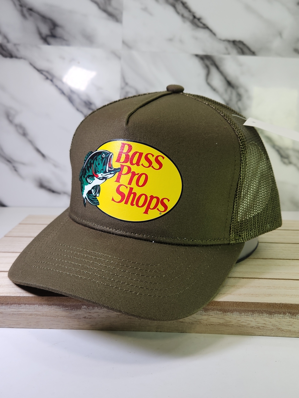Bass Pro Shops Olive Green Mesh Trucker Hat. Adjustable NEW